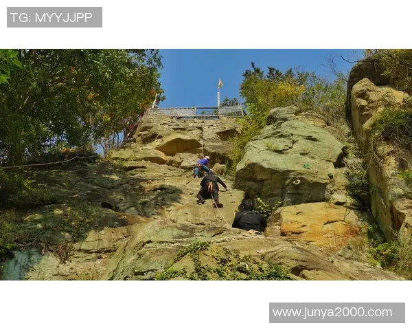 武汉攀岩队包夹战术分析及其对比赛成绩的影响探讨