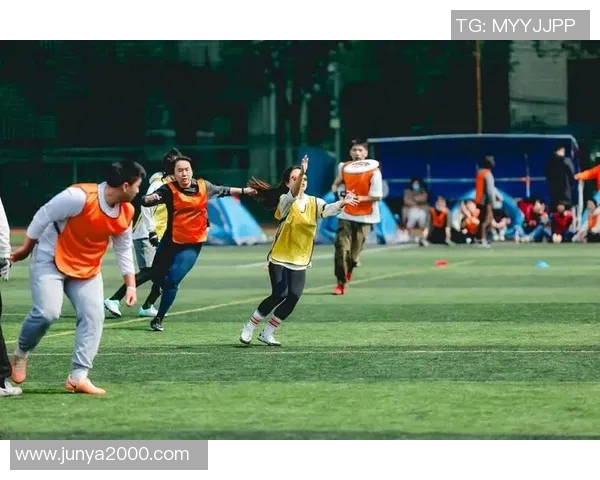 深圳飞盘队创下新纪录展现飞盘耐力实力引领全国潮流