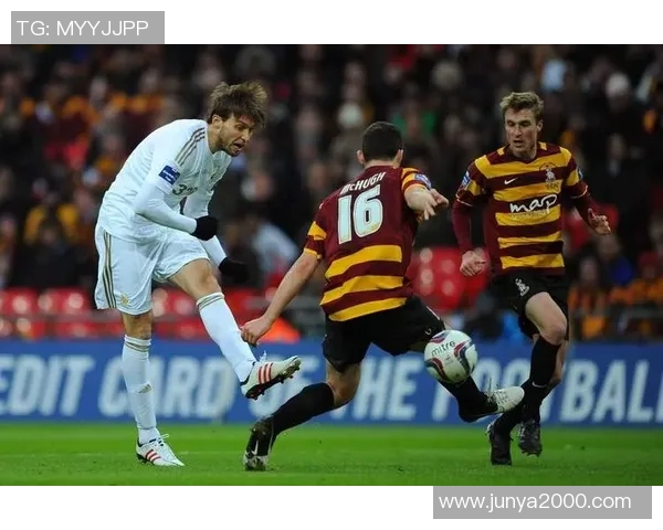 西安足球队进攻表现分析与防守漏洞探讨的全面评估