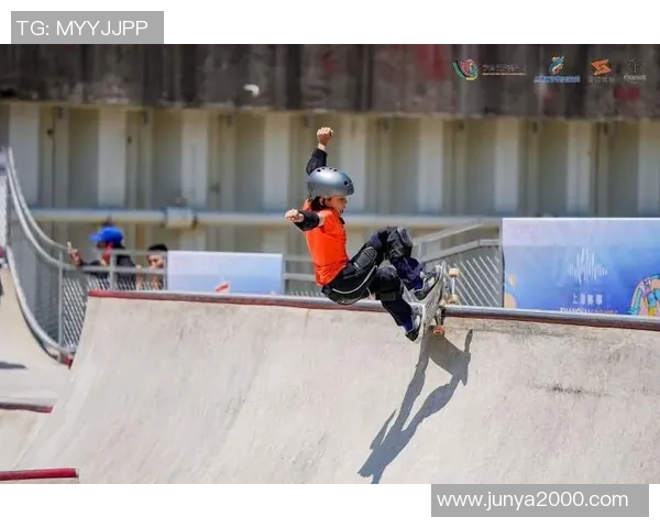 李敏的滑板人生：从街头少年到极限运动的追梦者