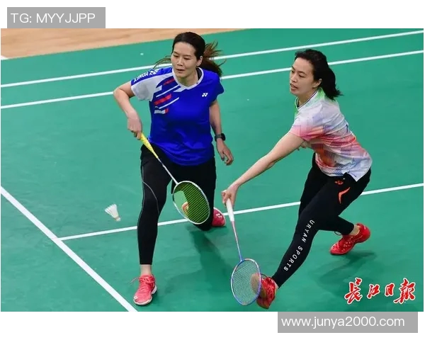 武汉羽毛球队的速度之谜：揭秘羽毛球巨献背后的训练与技巧