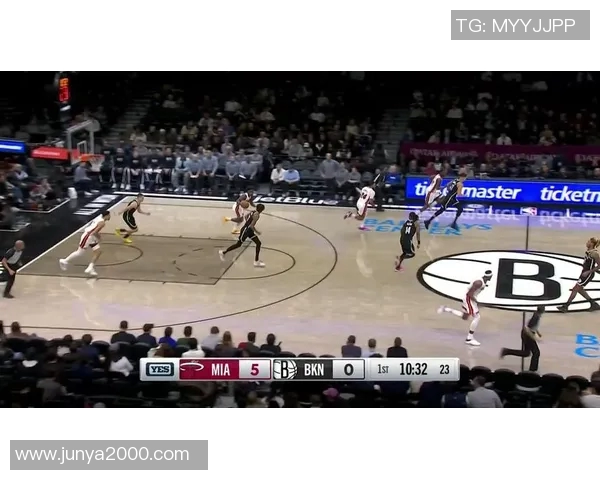 篮网与热火激战26日NBA季后赛争夺战精彩回顾与分析 篮网与热火激战26日NBA季后赛争夺战精彩回顾与分析