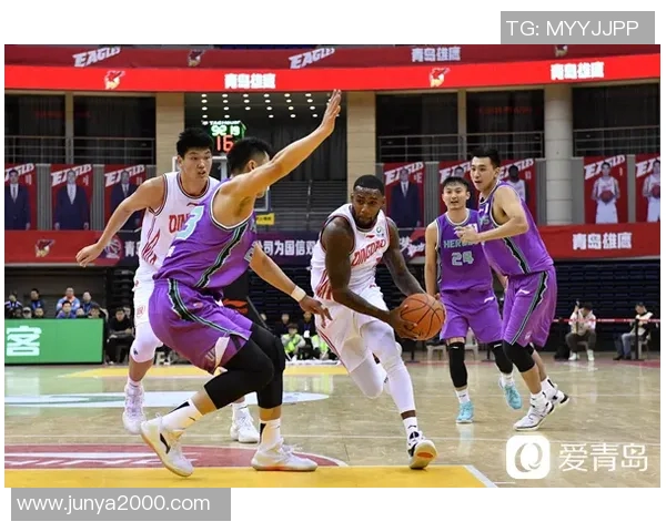 青岛国信双星迎战南京队力争主场胜利展现球队实力与斗志 青岛国信双星迎战南京队力争主场胜利展现球队实力与斗志