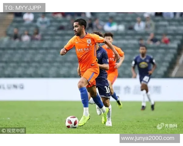 鲁能与奥克兰城精彩对决集锦回顾展现足球魅力与激情瞬间 鲁能与奥克兰城精彩对决集锦回顾展现足球魅力与激情瞬间