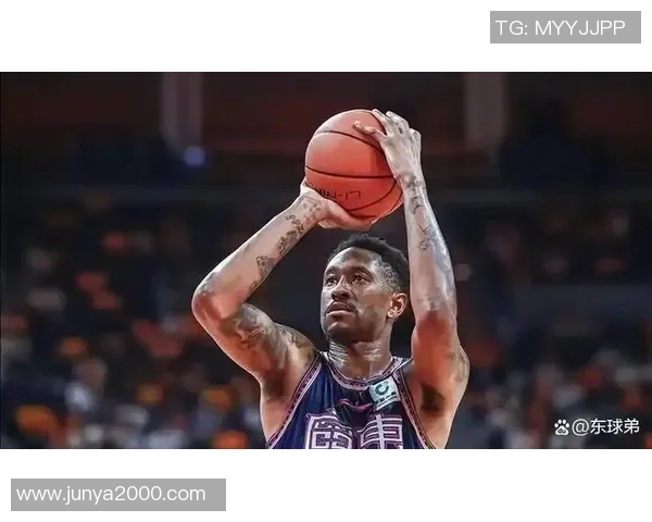 马尚布鲁克斯的篮球之路:从新秀到联盟明星的成长历程与成就解析 马尚布鲁克斯的篮球之路:从新秀到联盟明星的成长历程与成就解析