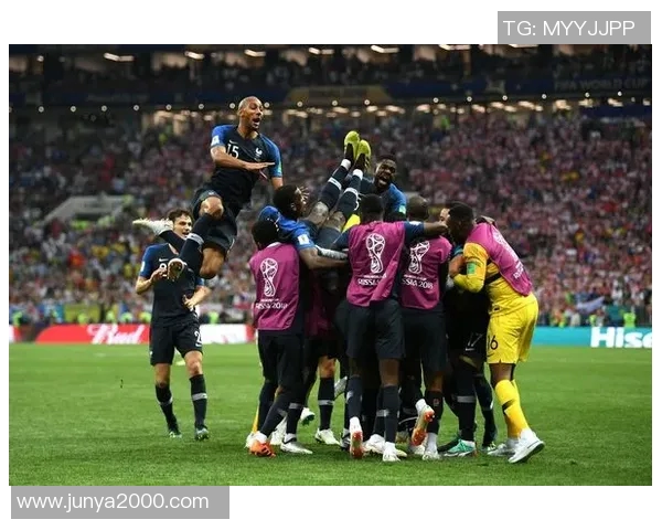 莫斯科火与克拉斯诺的激烈对决揭示足球战术与团队精神的较量